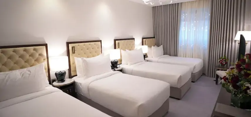 Peninsula Worth Hotel image